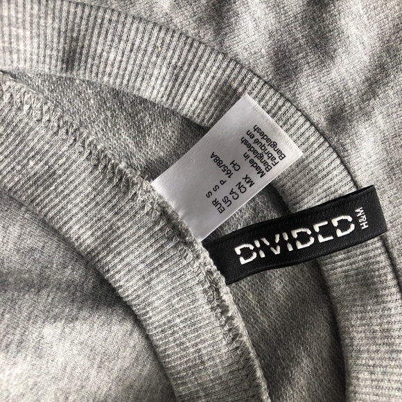 H&M nasa sweatshirt - Picture 4 of 4